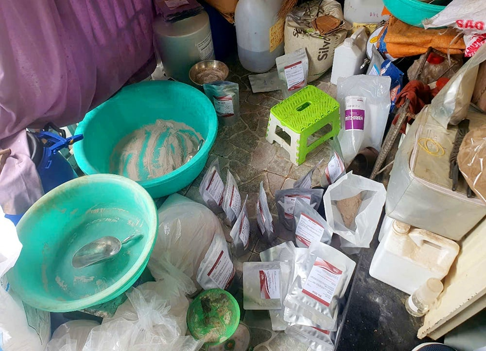 CỬA HÀNG THUỐC THÚ Y KIM LIÊN